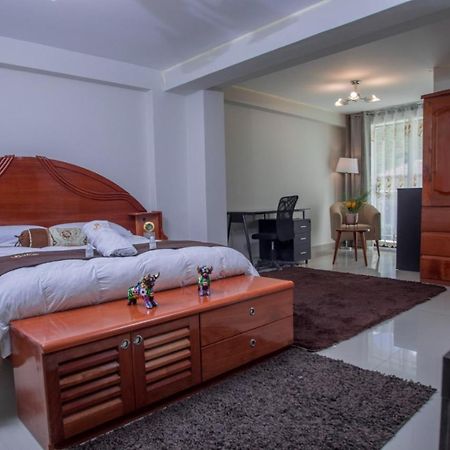 Jk Guzman Suite Hotel Challhuahuacho エクステリア 写真